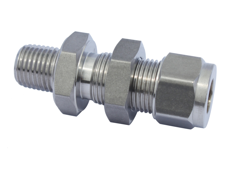 卡套穿板直通活接头厂家